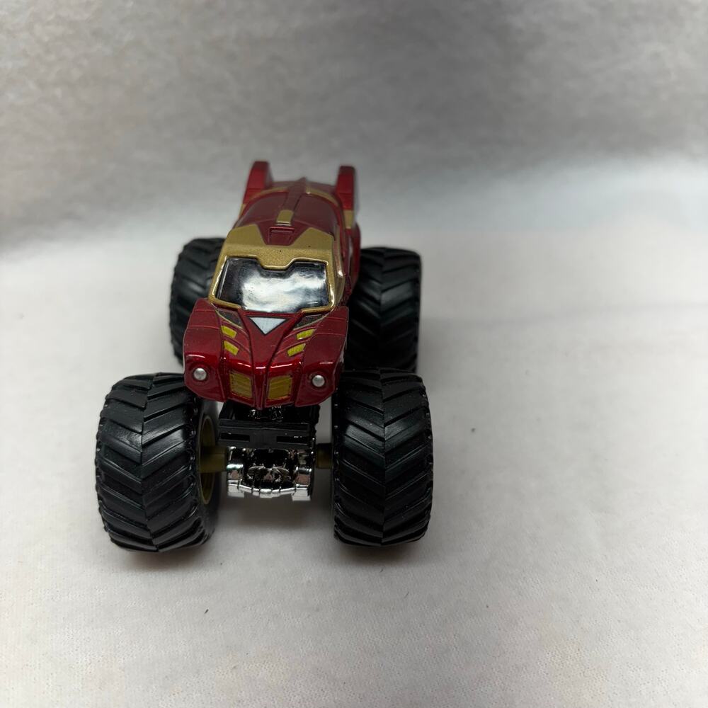 Iron‎ Man Hot Wheels Monster Truck - Mattel 1:64 Scale